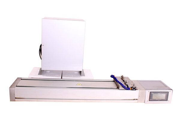 Elektroniczny – serwomotorowy